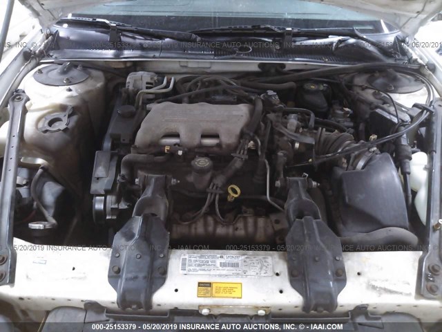 2G1WW12MXV9320351 - 1997 CHEVROLET MONTE CARLO LS Weiß Foto 10