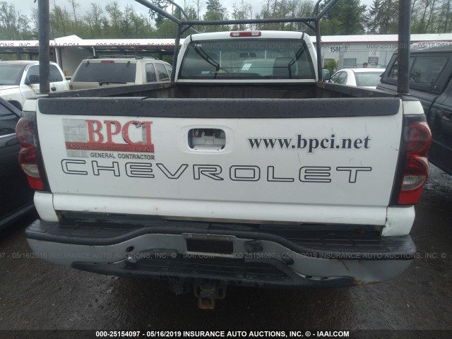 1GCHC24U04E140710 - 2004 CHEVROLET SILVERADO C2500 HEAVY DUTY WHITE photo 6