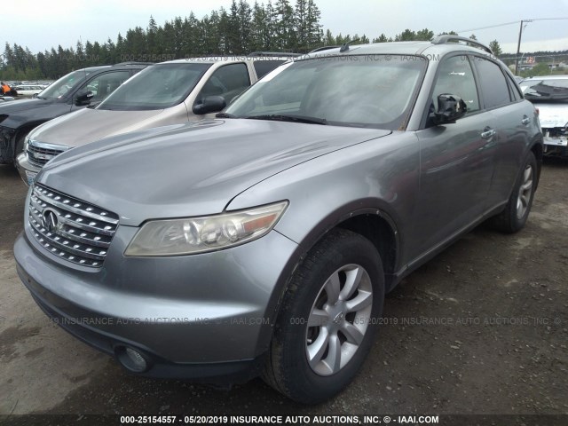 JNRAS08W55X211457 - 2005 INFINITI FX35 SILVER photo 2