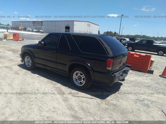 1GNCS18W22K198729 - 2002 CHEVROLET BLAZER BLACK photo 3