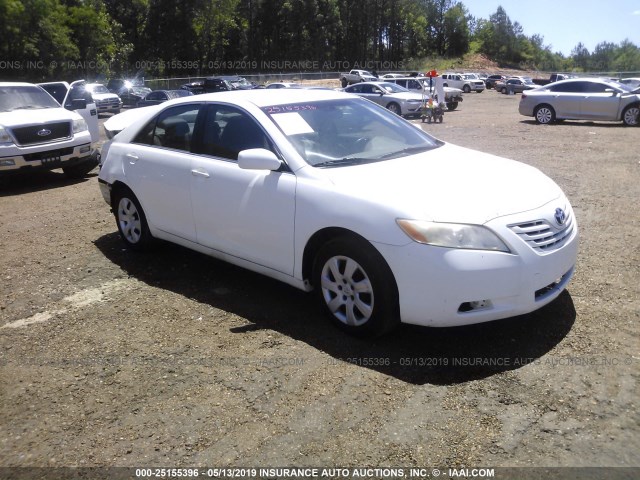 JTNBE46K773064891 - 2007 TOYOTA CAMRY NEW GENERAT CE/LE/XLE/SE WHITE photo 1