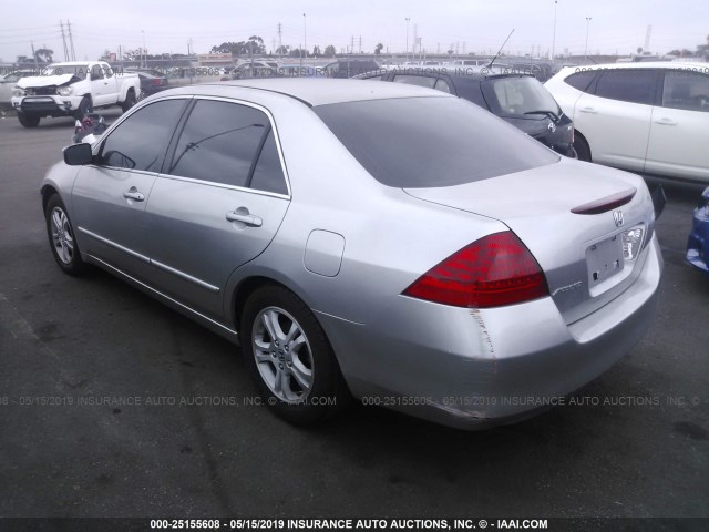 1HGCM56367A192790 - 2007 HONDA ACCORD SE SILVER photo 3