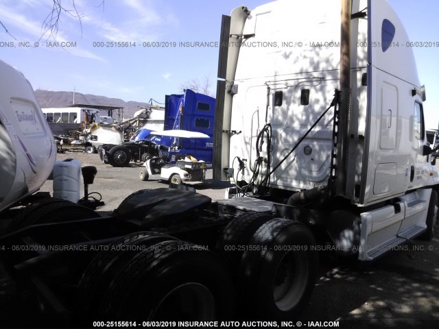 1FUJGLBG5CSBM1808 - 2012 FREIGHTLINER CASCADIA 125  Unknown photo 4