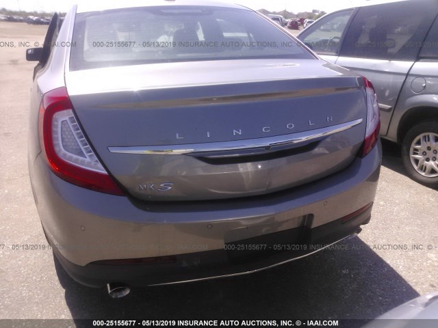 1LNHL9DK6GG603493 - 2016 LINCOLN MKS TAN photo 6