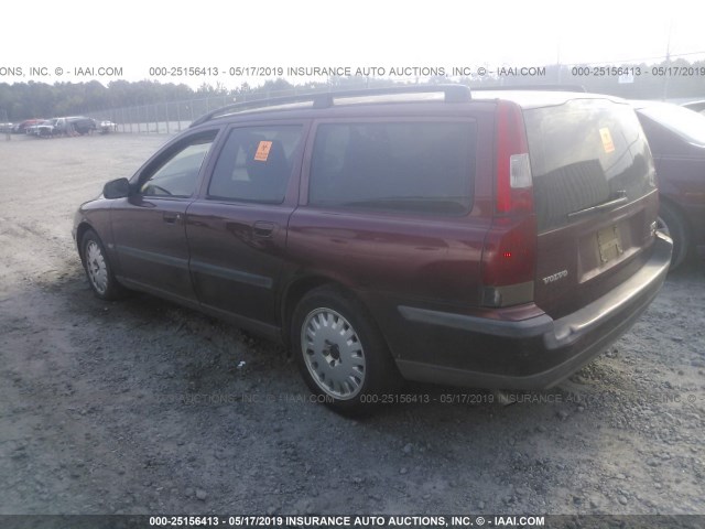 YV1SW58D911006851 - 2001 VOLVO V70 2.4T MAROON photo 3