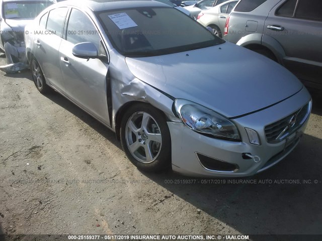 YV1622FS4C2121321 - 2012 VOLVO S60 T5 SILVER photo 6