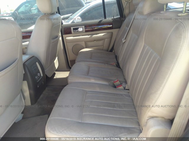 5LMFU27R64LJ36855 - 2004 LINCOLN NAVIGATOR 奶油色 照片 8