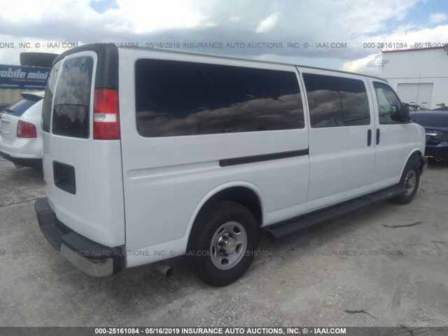 1GAZGPFP8K1162755 - 2019 CHEVROLET EXPRESS G3500 LT WHITE photo 4