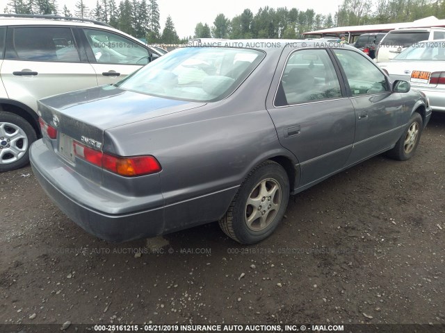 4T1BG22K2XU898274 - 1999 TOYOTA CAMRY CE/LE/XLE 灰色 照片 4