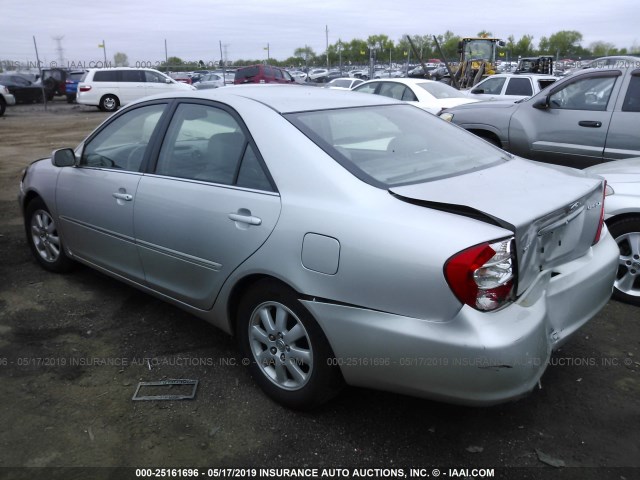 4T1BE30K04U315369 - 2004 TOYOTA CAMRY LE/XLE/SE GRAY photo 3