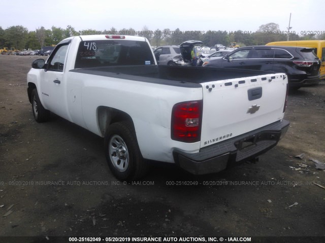 1GCNCPEXXBZ446571 - 2011 CHEVROLET SILVERADO C1500 WHITE photo 6