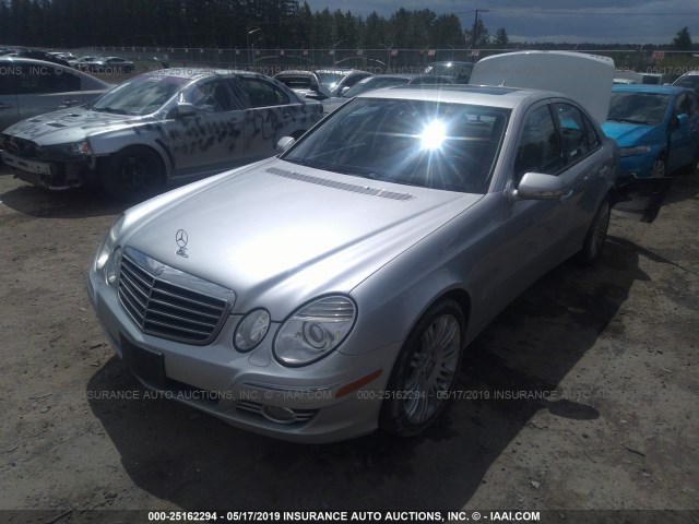 WDBUF72X08B218280 - 2008 MERCEDES-BENZ E 550 SILVER photo 2