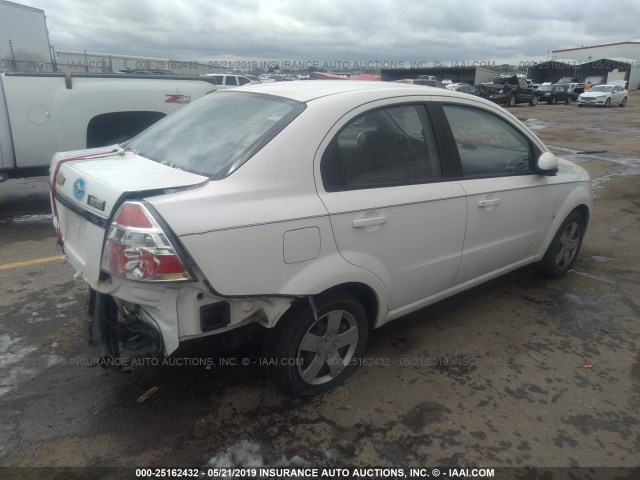 KL1TD56E99B308472 - 2009 CHEVROLET AVEO LS/LT Ақ фото 4