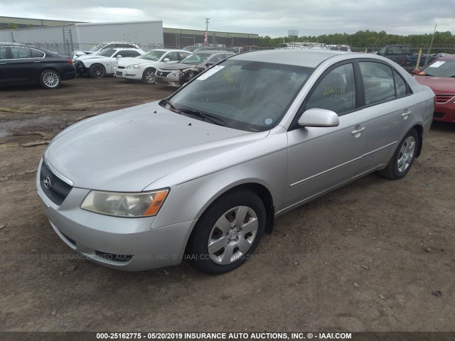 KMHET46C16A105943 - 2006 HYUNDAI SONATA GL SILVER photo 2