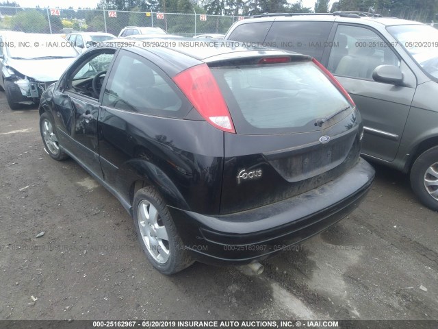 3FAFP31351R132727 - 2001 FORD FOCUS ZX3 BLACK photo 3