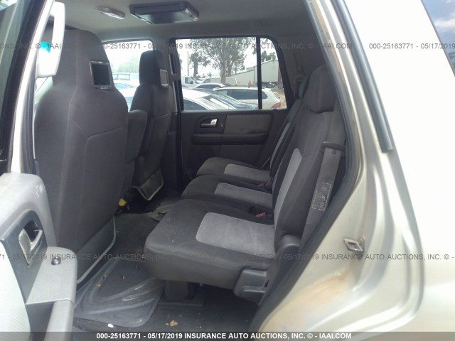 1FMRU15W43LA92226 - 2003 FORD EXPEDITION XLT SILVER photo 8