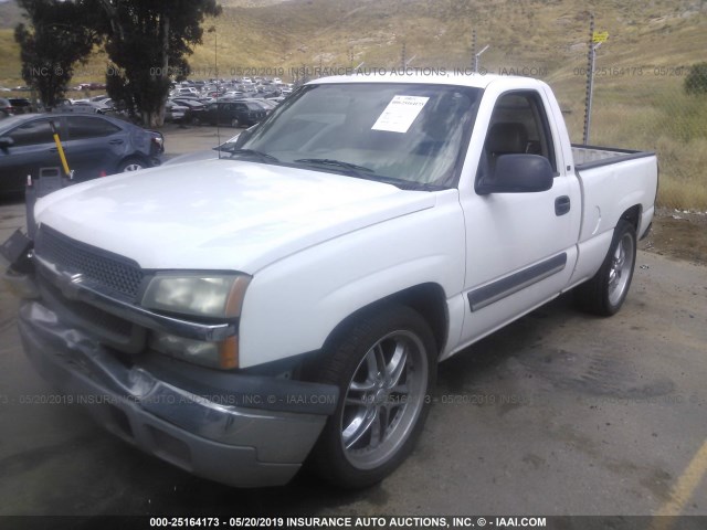 1GCEC14X84Z136761 - 2004 CHEVROLET SILVERADO C1500 WHITE photo 2