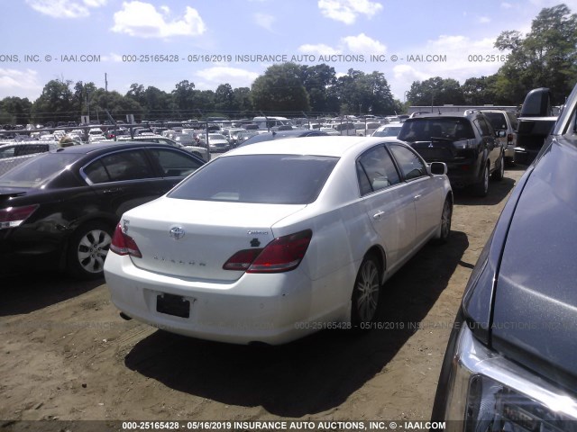 4T1BK36B46U162711 - 2006 TOYOTA AVALON XL/XLS/TOURING/LIMITED WHITE photo 4