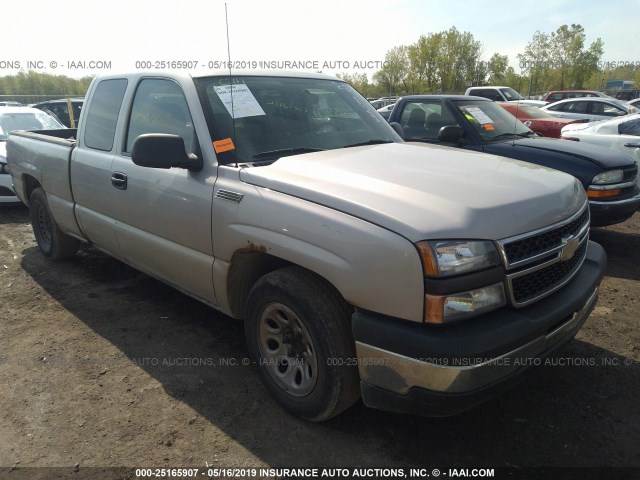 2GCEC19V461320291 - 2006 CHEVROLET SILVERADO C1500 SILVER photo 1