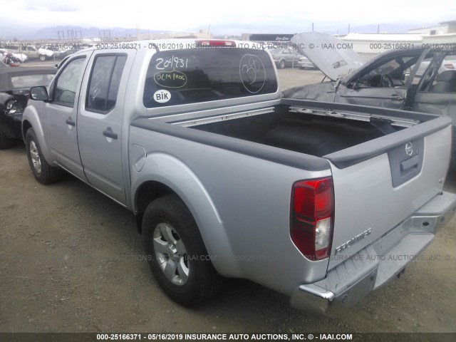1N6AD0ER9DN750244 - 2013 NISSAN FRONTIER SILVER photo 3