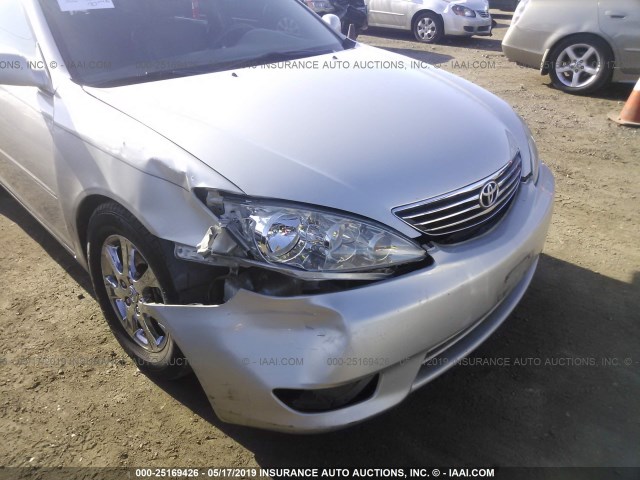 4T1BF32K25U598028 - 2005 TOYOTA CAMRY LE/XLE/SE SILVER photo 6