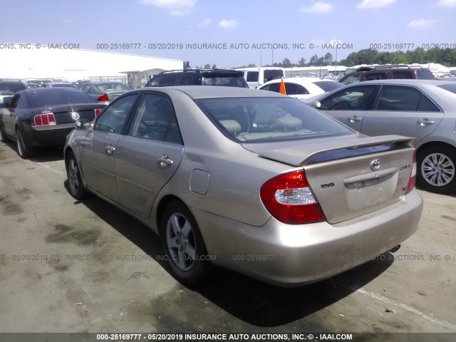 JTDBF30K020035618 - 2002 TOYOTA CAMRY LE/XLE/SE GOLD photo 3