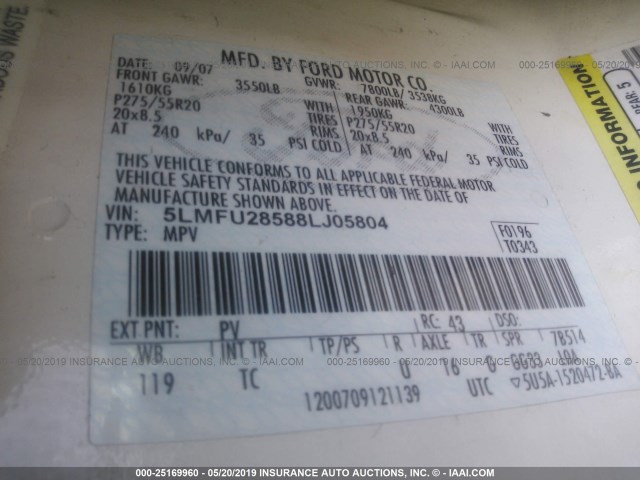 5LMFU28588LJ05804 - 2008 LINCOLN NAVIGATOR 白色 照片 9