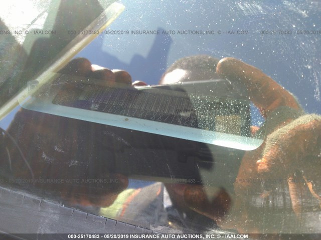 1G2AL18F887142663 - 2008 PONTIAC G5 WHITE photo 9