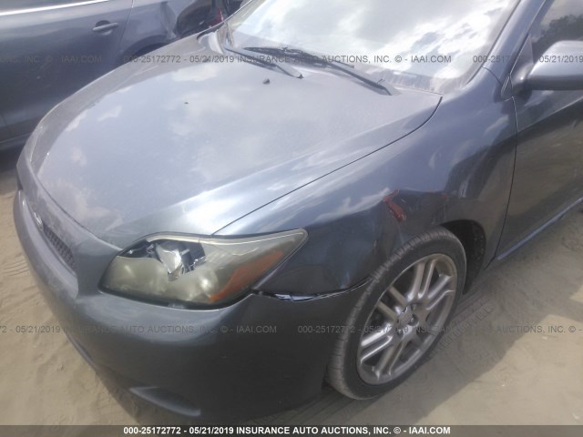 JTKDE3B7XA0314943 - 2010 TOYOTA SCION TC ნაცრისფერი ფოტო 6