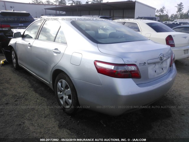4T4BE46K88R032937 - 2008 TOYOTA CAMRY CE/LE/XLE/SE GRAY photo 3