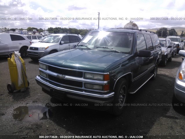 3GNEC16K5SG101701 - 1995 CHEVROLET SUBURBAN C1500 GREEN photo 2