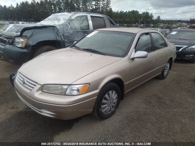 JT2BG22K8X0356150 - 1999 TOYOTA CAMRY LE/XLE BEIGE photo 2