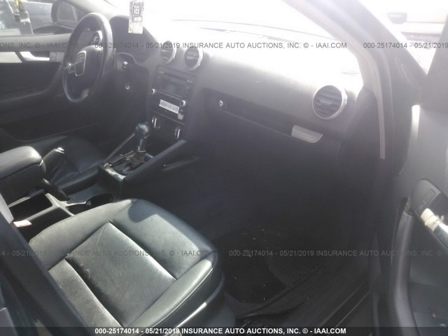 WAUHE78P19A089080 - 2009 AUDI A3 2.0T BLACK photo 5