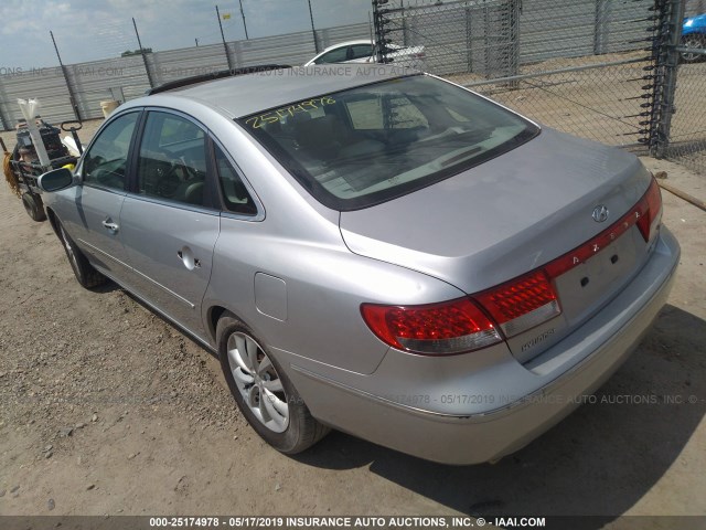 KMHFC46F56A079975 - 2006 HYUNDAI AZERA SE/LIMITED SILVER photo 3