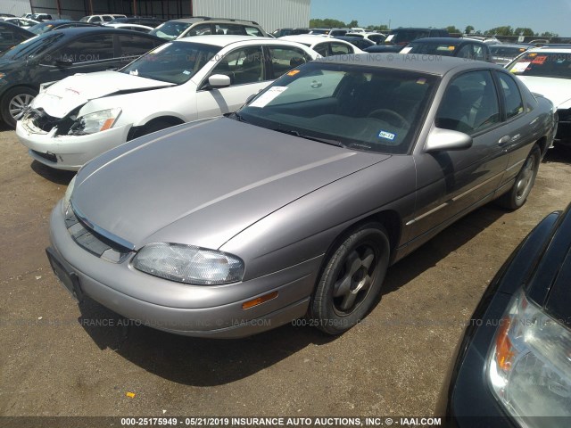2G1WW12M5V9321181 - 1997 CHEVROLET MONTE CARLO LS ვერცხლისფერი ფოტო 2