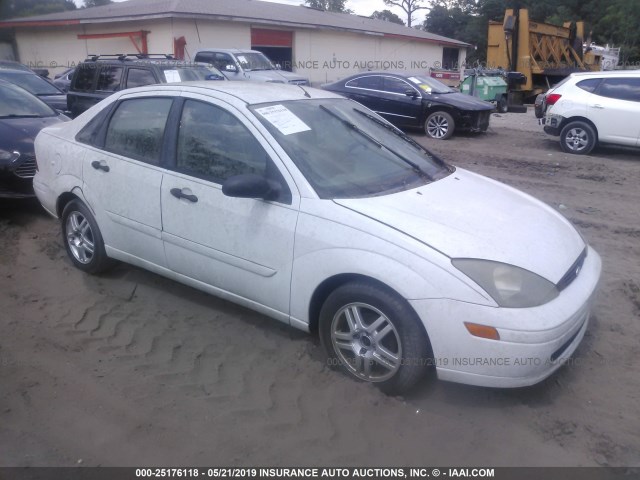 1FAFP34P43W313896 - 2003 FORD FOCUS SE/SE COMFORT/SE SPORT WHITE photo 1