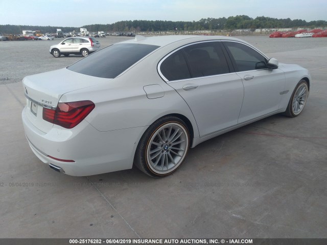 WBAYA8C56DC996606 - 2013 BMW 750 WHITE photo 4