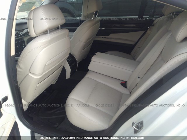 WBAYA8C56DC996606 - 2013 BMW 750 WHITE photo 8