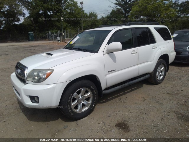 JTEZU14R268045120 - 2006 TOYOTA 4RUNNER SR5/SPORT WHITE photo 2