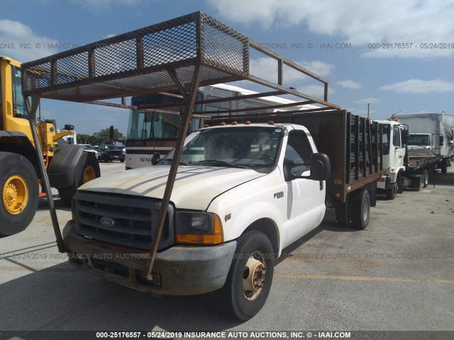 1FDWF36L4XEC25722 - 1999 FORD F350 WHITE photo 2