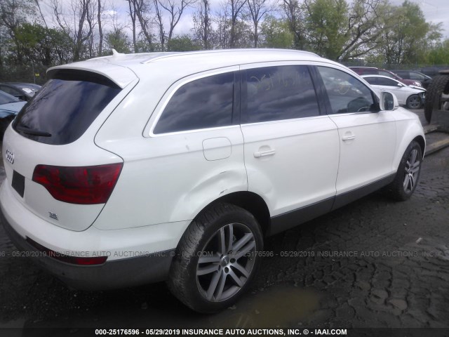 WA1AY74L99D022430 - 2009 AUDI Q7 WHITE photo 4