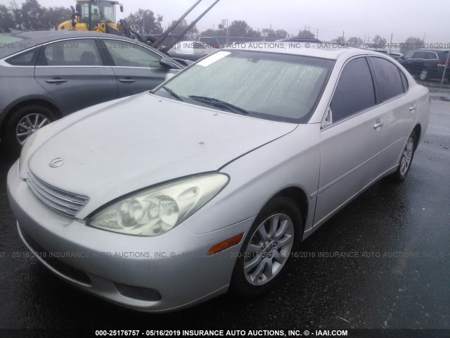 JTHBF30G920077019 - 2002 LEXUS ES 300 SILVER photo 2