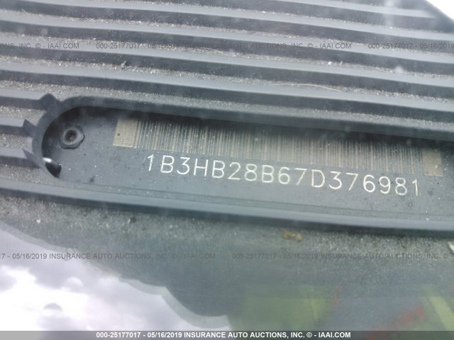 1B3HB28B67D376981 - 2007 DODGE CALIBER SILVER photo 9