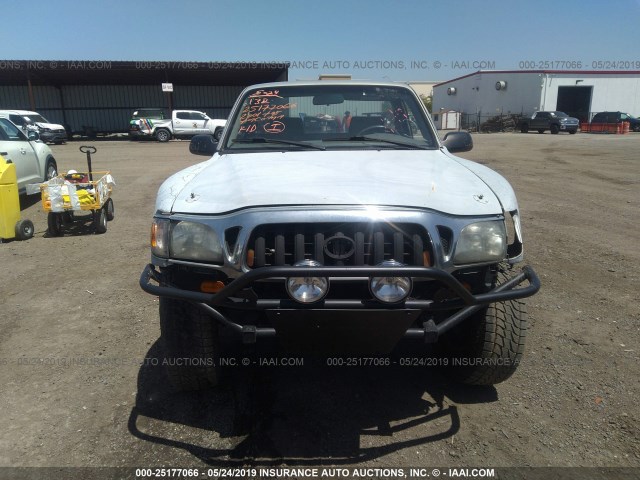 5TENL42N01Z819377 - 2001 TOYOTA TACOMA GRAY photo 6