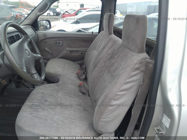 5TENL42N01Z819377 - 2001 TOYOTA TACOMA GRAY photo 8