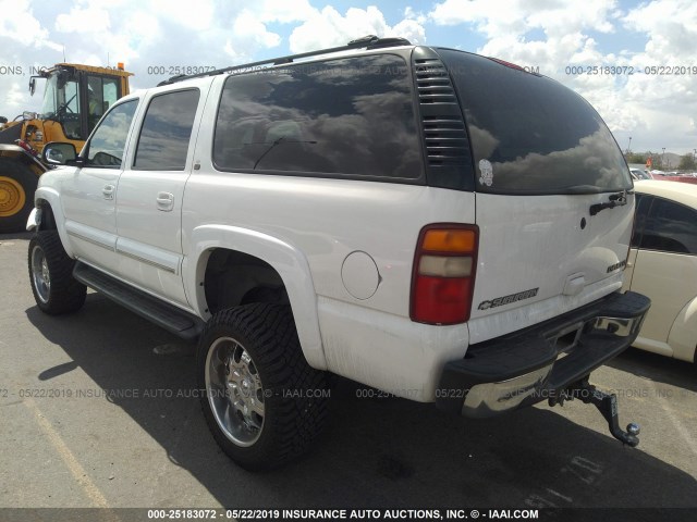 3GNGK26G72G180544 - 2002 CHEVROLET SUBURBAN K2500 WHITE photo 3