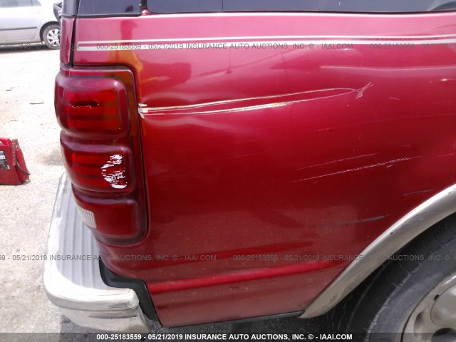 1FMRU17L02LA56325 - 2002 FORD EXPEDITION EDDIE BAUER RED photo 6