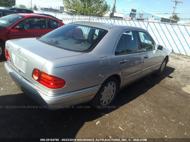 WDBJF65F6WA694908 - 1998 MERCEDES-BENZ E 320 SILVER photo 4