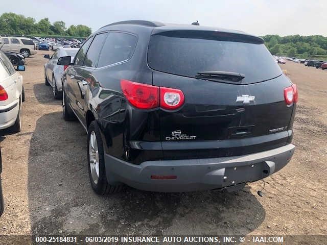 1GNEV23D39S130400 - 2009 CHEVROLET TRAVERSE LT BLACK photo 3