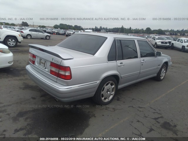 YV1KS9602W1124055 - 1998 VOLVO S90 SILVER photo 4